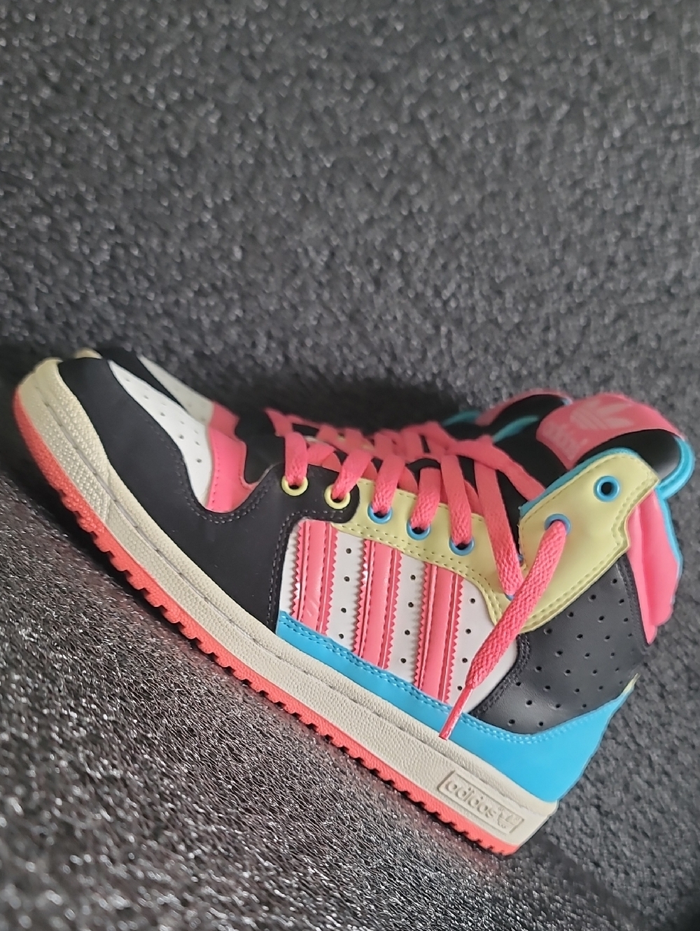 ๐ฅ RARE ๐ฅ Adidas Decades/Hard Court "Oddity" Wmns 8 - Picture 9 of 16